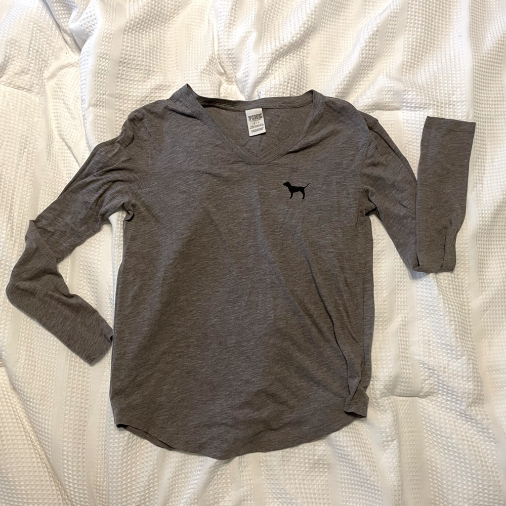♻️GOODWILL BOUND♻️ 
⭐️Free W/ Bundle⭐️ Pink Lightweight T-Shirt